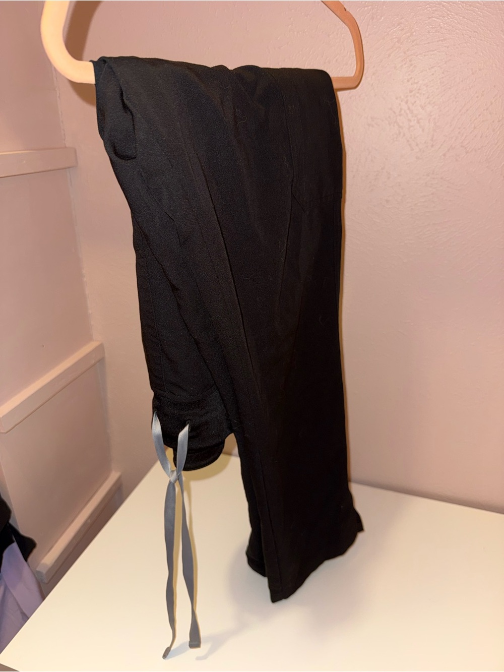 FIGS black high waisted Yola scrub pants XL